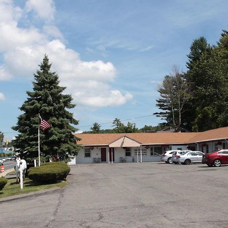 Wagon Wheel Inn Lenox Εξωτερικό φωτογραφία