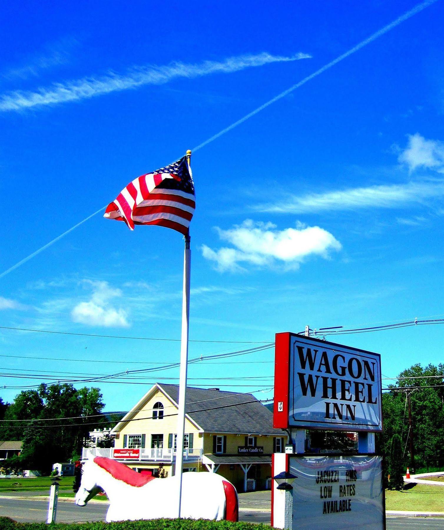 Wagon Wheel Inn Lenox Εξωτερικό φωτογραφία